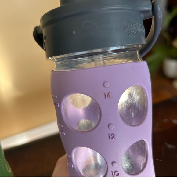 Pair of Lifefactory Glass Water Bottles - Picture 6 of 6